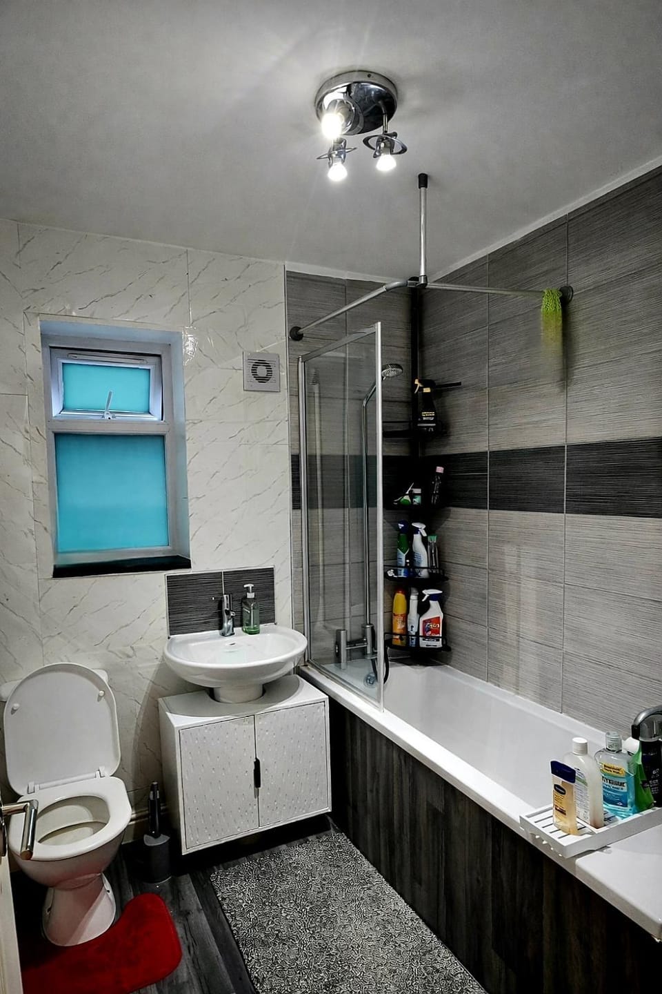 The Peaceful Home Vacation rental in Nottingham