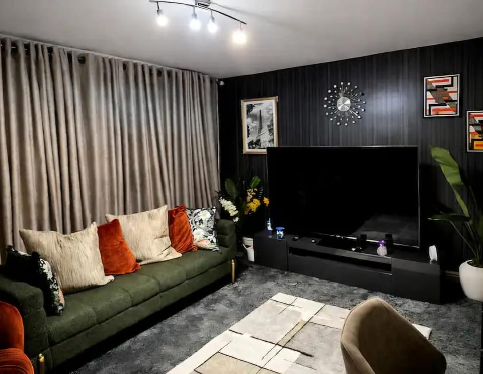 The Peaceful Home Vacation rental in Nottingham