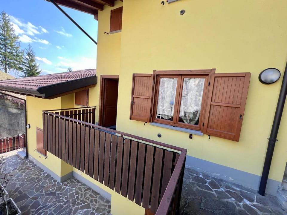 Appartamento Orchidea Apartment in Lombardy