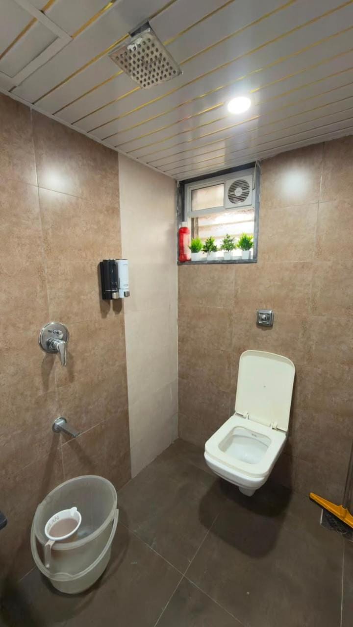 Condo Apartment Close to BKC Apartment in Mumbai