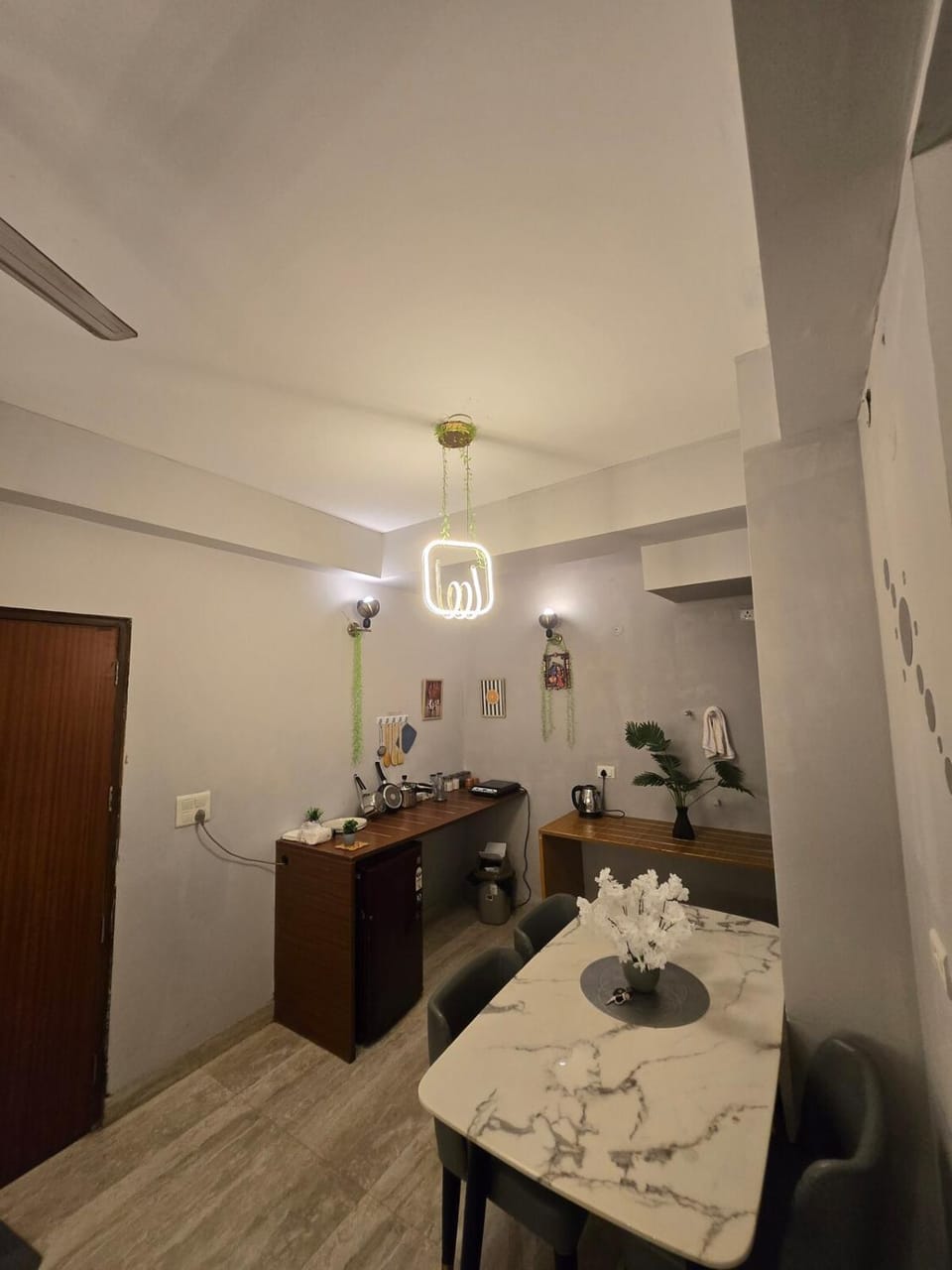 Flat in vrindravan Apartment in Uttar Pradesh