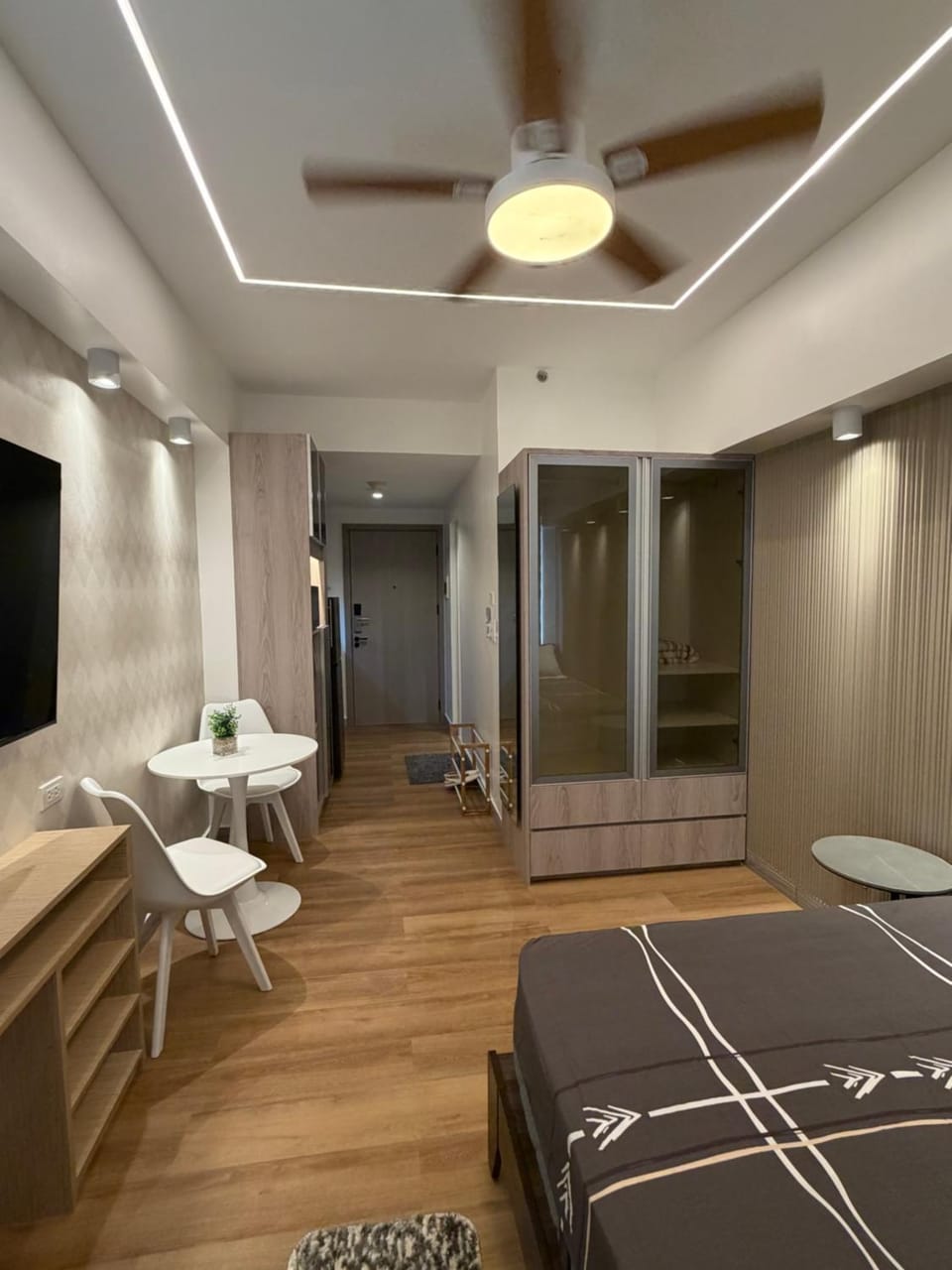 The Velvet Queen Studio 2137 Arc Towers Cebu Apartment hotel in Cebu City