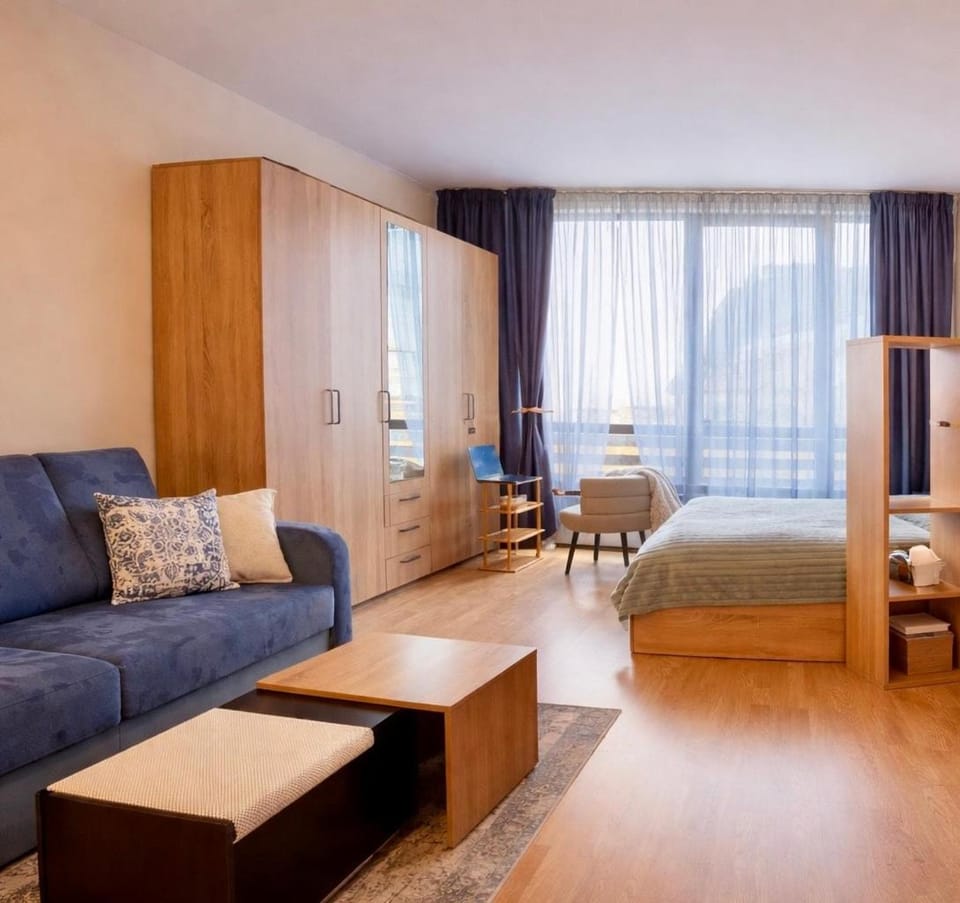 Bed, Living room, Photo of the whole room