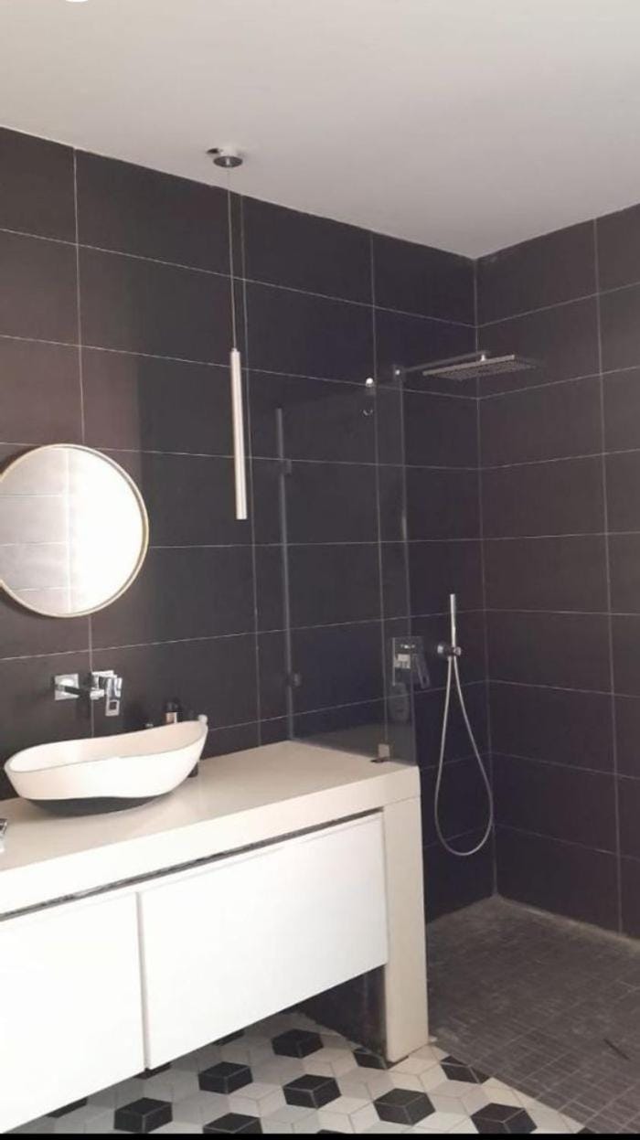 Modern villa, with pool, 5 minutes walk to beach Villa in Grand Baie