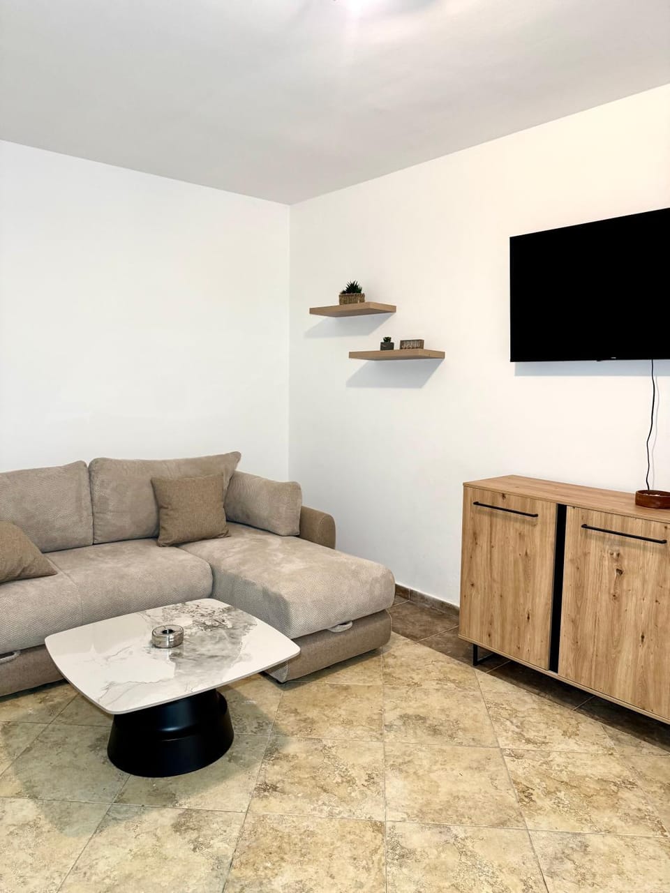 Seaside Retreat Bed and Breakfast in Kotor Municipality