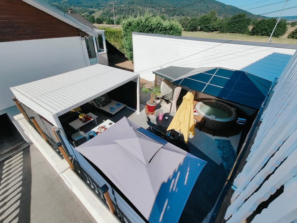 Patio, Day, Natural landscape, Hot Tub, Balcony/Terrace, Mountain view, sunbed