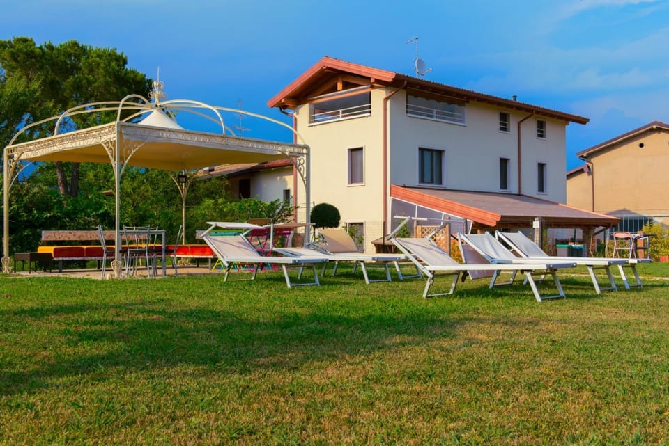 Art Gallery Rooms Bed and Breakfast in Province of Brescia