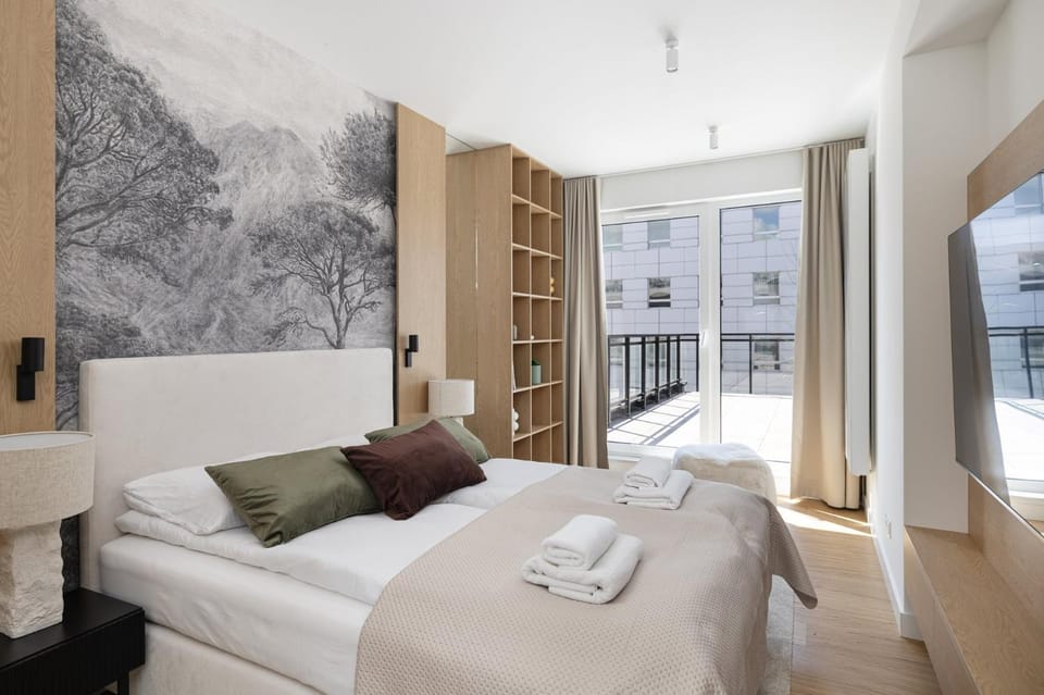 3-Bedroom Mokotów Apartment with Sunny Tarrace Apartment in Warsaw