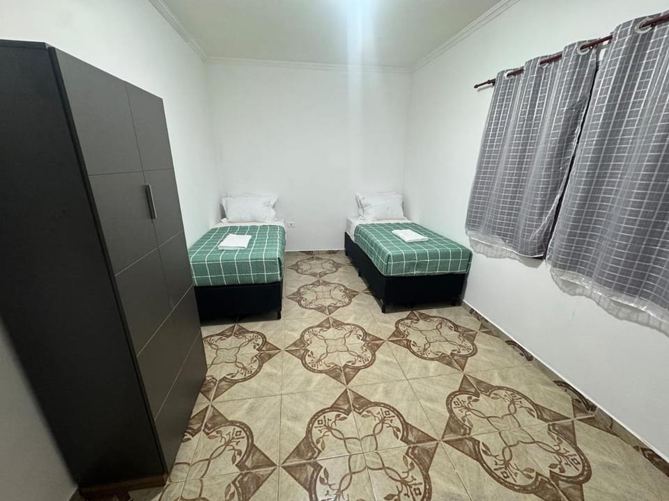 Casa completa ate 8 hospedes garagem wi-fi House in Santana de Parnaíba