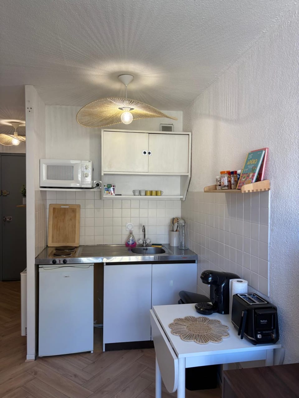 Studio au cœur de Luchon avec parking, télécabine à 600m Cabin in Occitanie