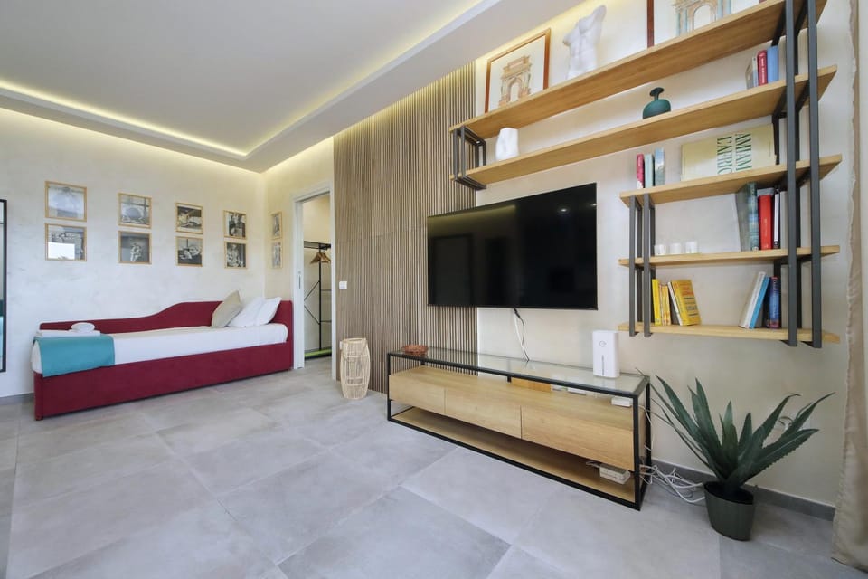 TV and multimedia, Living room