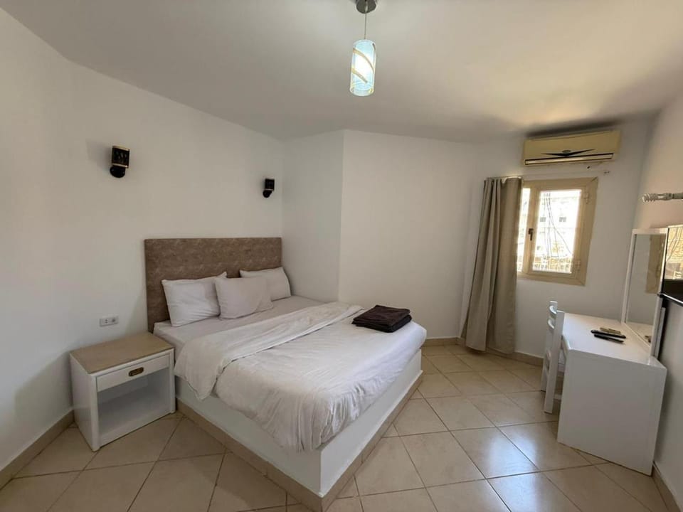 appartemnt and swimming pool Apartment in Hurghada