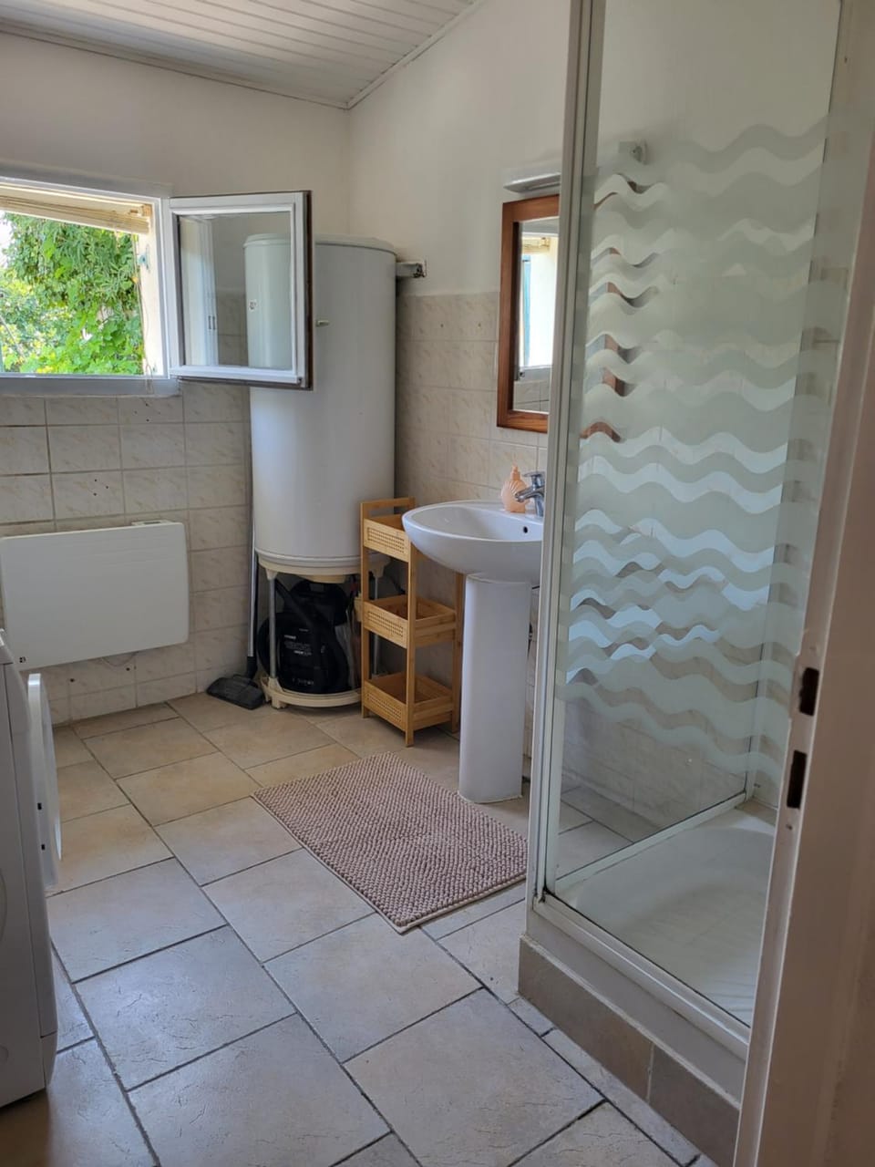 Shower, Bathroom