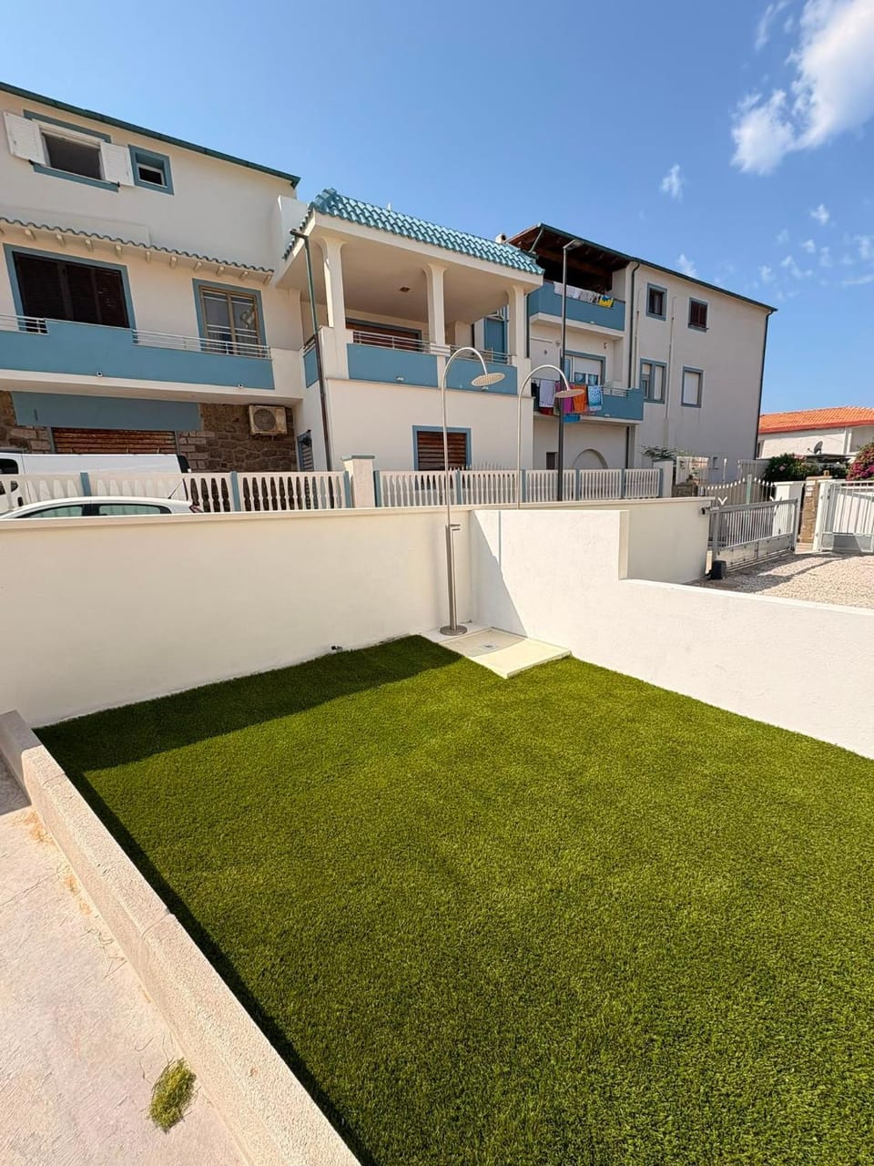 Property building, Balcony/Terrace