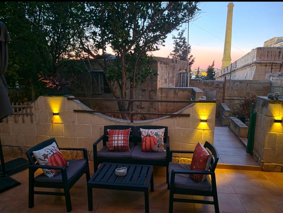 Balcony/Terrace, Seating area