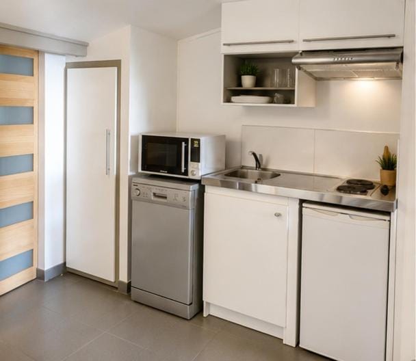 Studio cocoon - Proche Aéroport Lyon, Stade et Centrale du Bugey Apartment in Auvergne-Rhône-Alpes