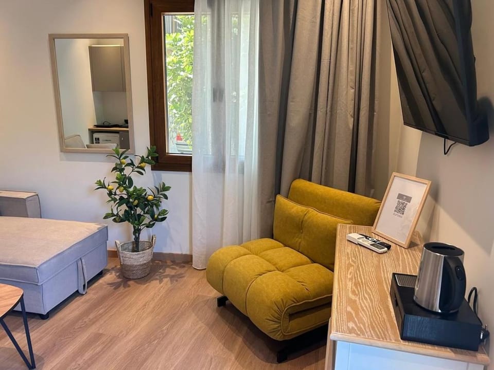Pythagorio Living - Limone Apartment in Samos Prefecture