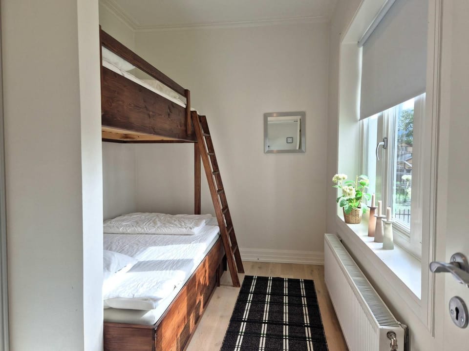 Central 3BR with Parking & Sauna Apartment in Sweden