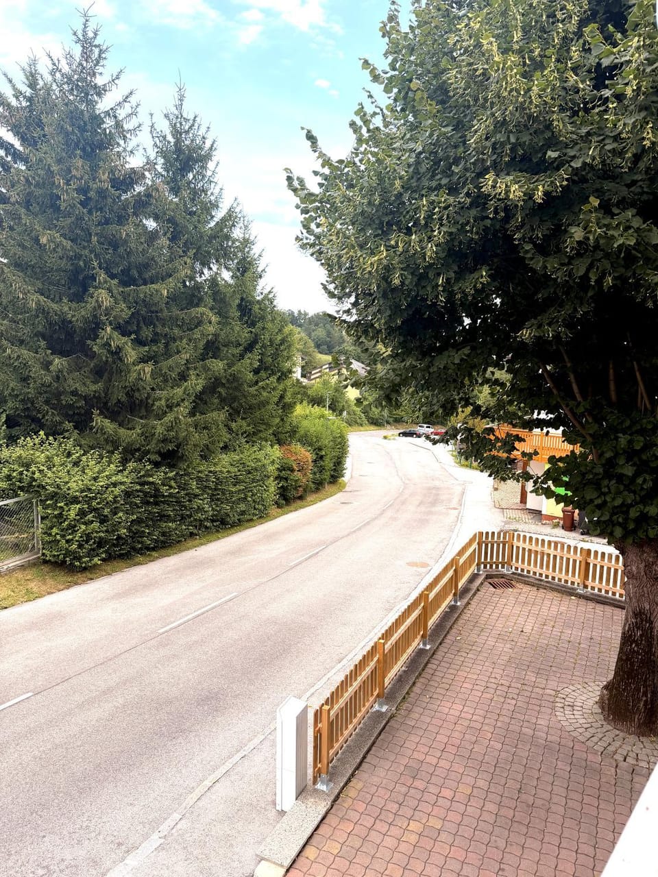 Spring, Day, Neighbourhood, Natural landscape
