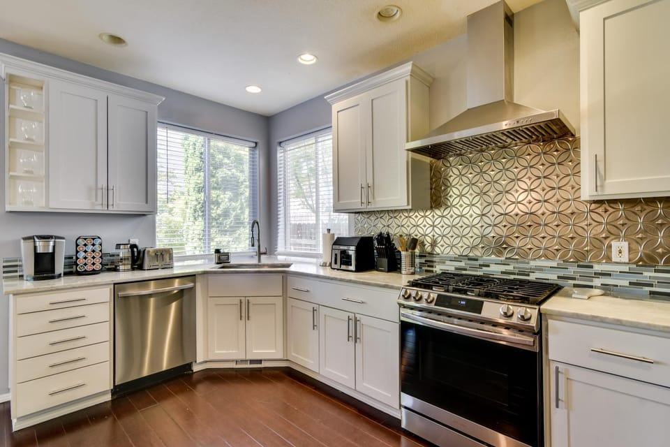 Spacious Tigard Home Near Downtown Portland House in Tigard