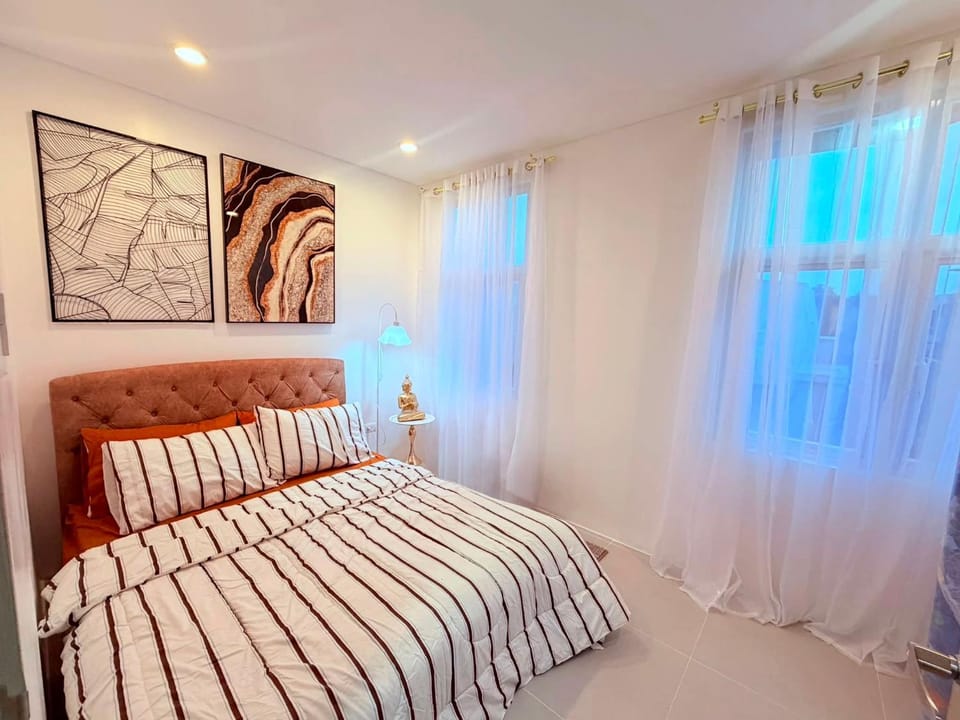 Casa Madrid Commune Village Century Phirst Batulao Apartment hotel in Nasugbu