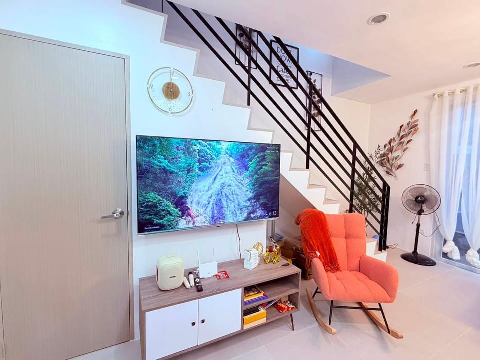Casa Madrid Commune Village Century Phirst Batulao Apartment hotel in Nasugbu