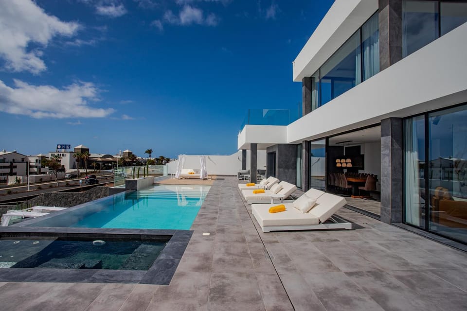 Villa Infinity Villa in Playa Blanca