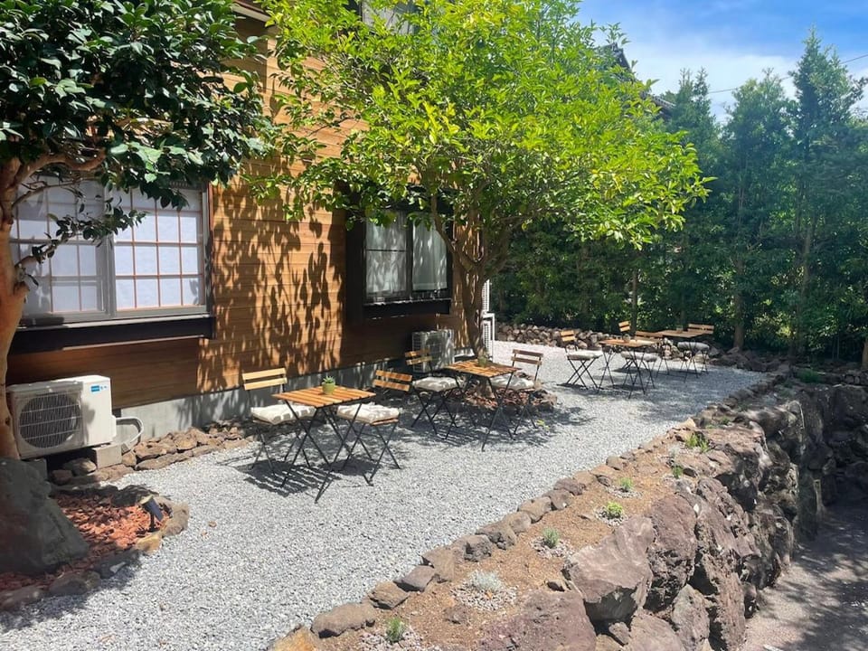 Garden, Balcony/Terrace