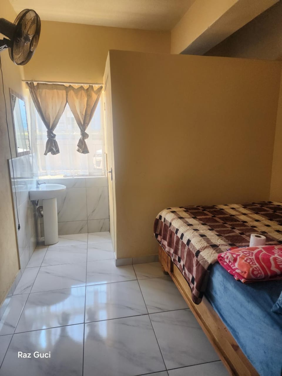 92 Howard Square Guest House Benoni Bed and Breakfast in Gauteng