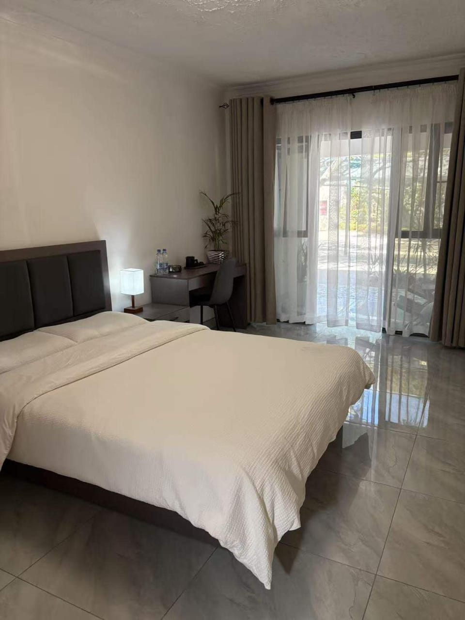 Aera Guesthouse Vacation rental in Harare