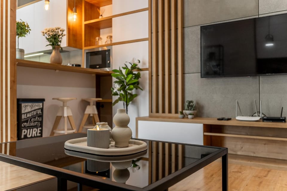 TV and multimedia, Kitchen or kitchenette, Dining area