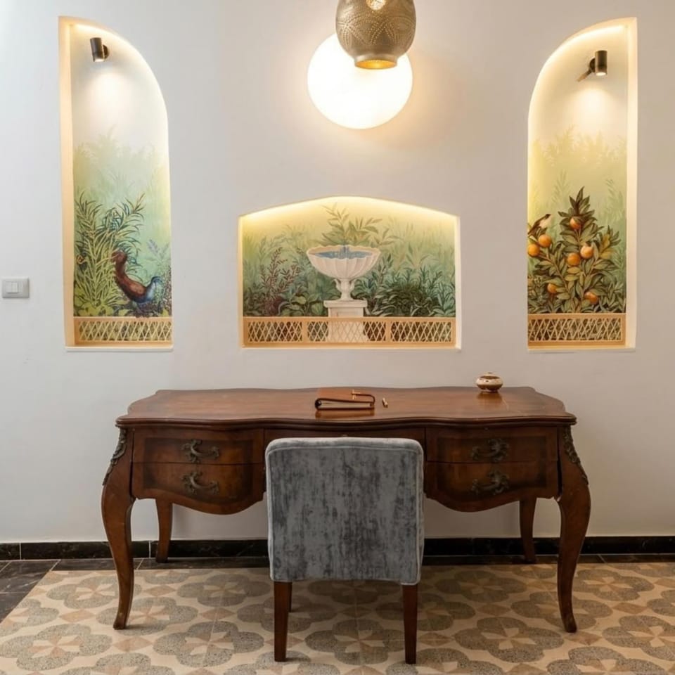 Decorative detail, Dining area