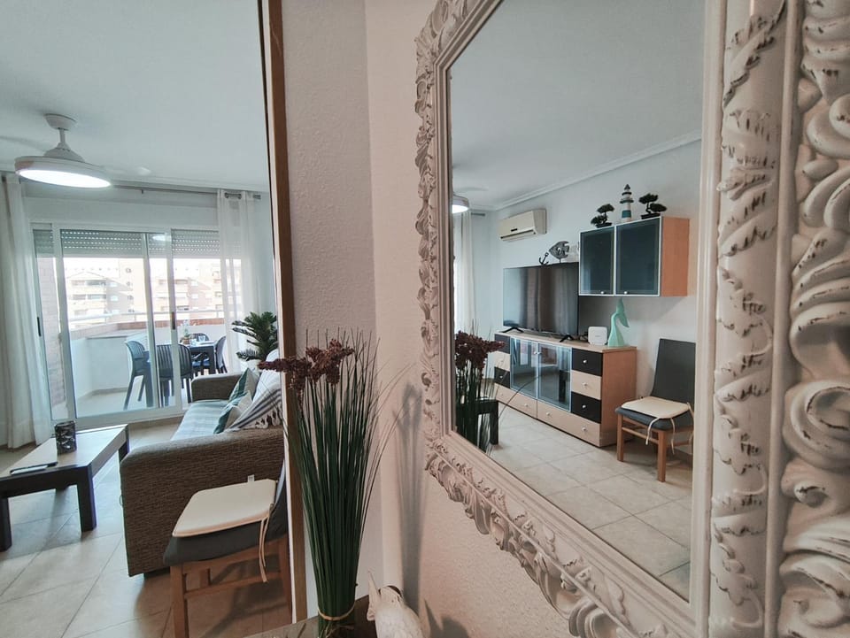 TV and multimedia, Living room, air conditioner