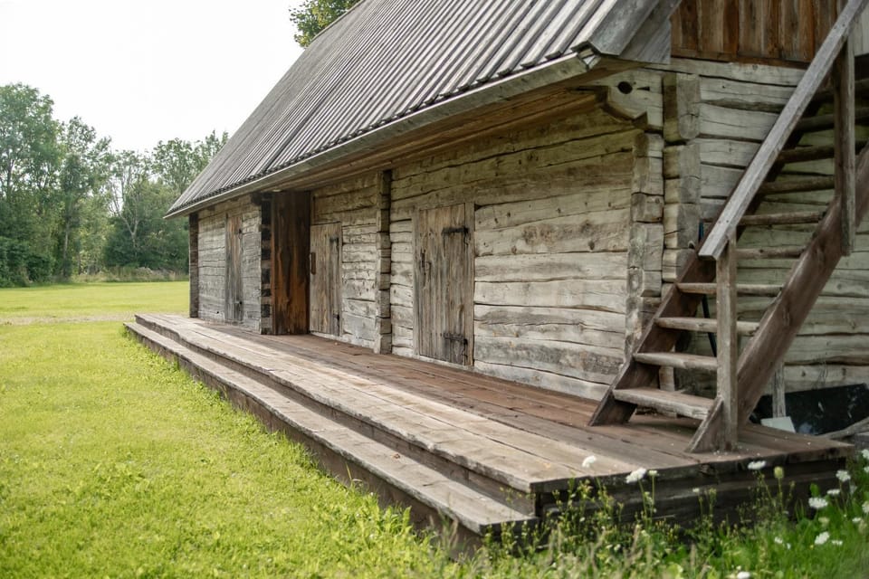 Property building, Day