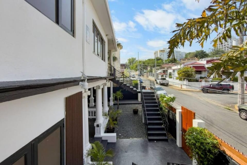 Casa Magnolia Apt 6 Santurce Multifamily House Apartment in San Juan