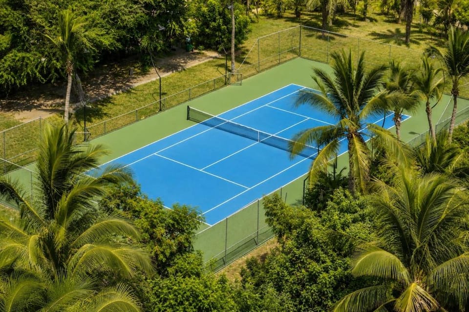 Tennis court