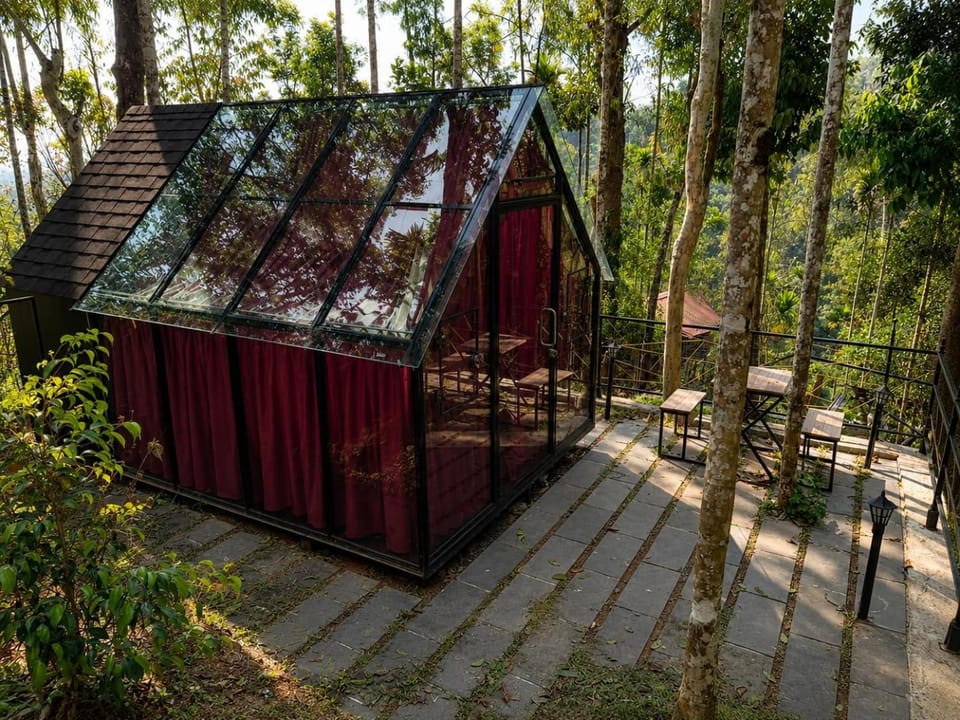 Property building, Garden view
