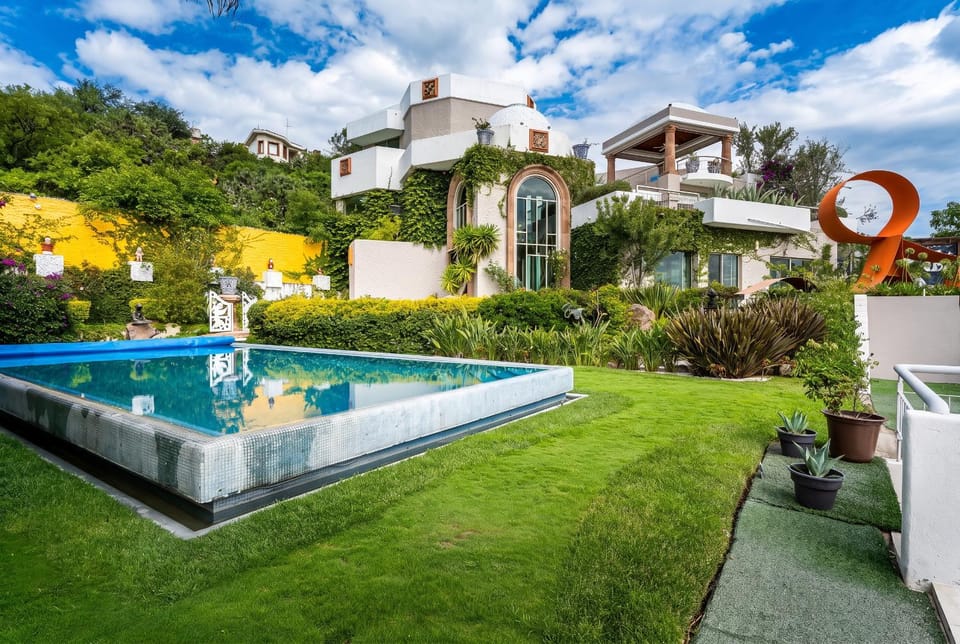Property building, Swimming pool