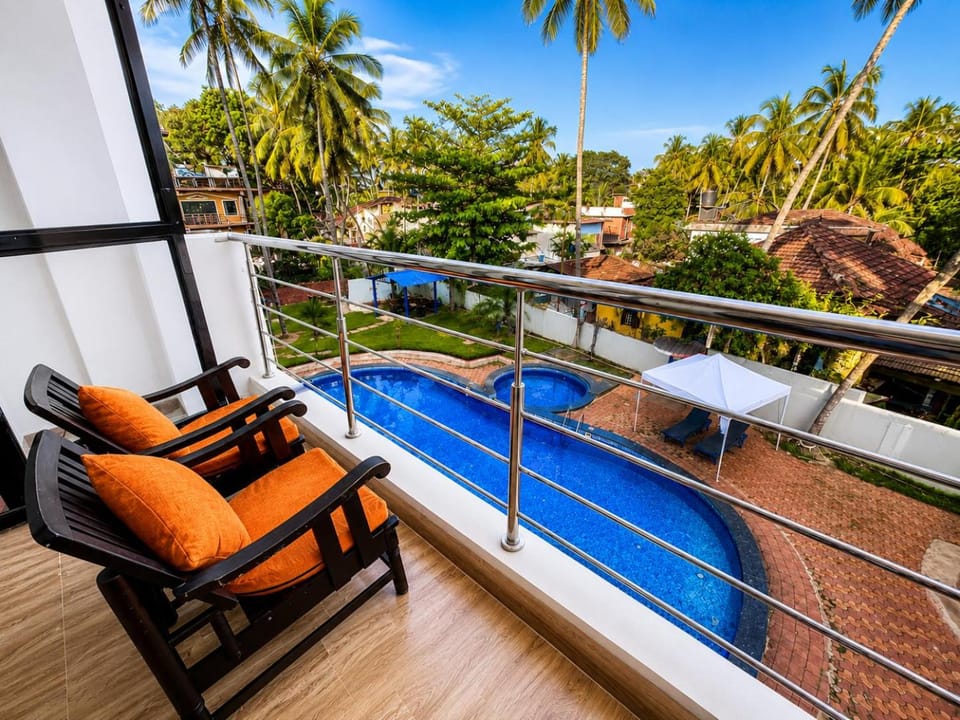 Patio, Day, View (from property/room), Seating area, Pool view, Swimming pool, sunbed
