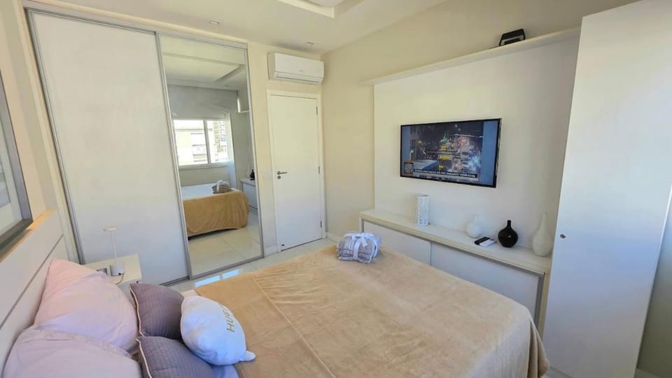 3 Bedrooms with En Suite Ipanema Close to the Beach Apartment in Rio de Janeiro
