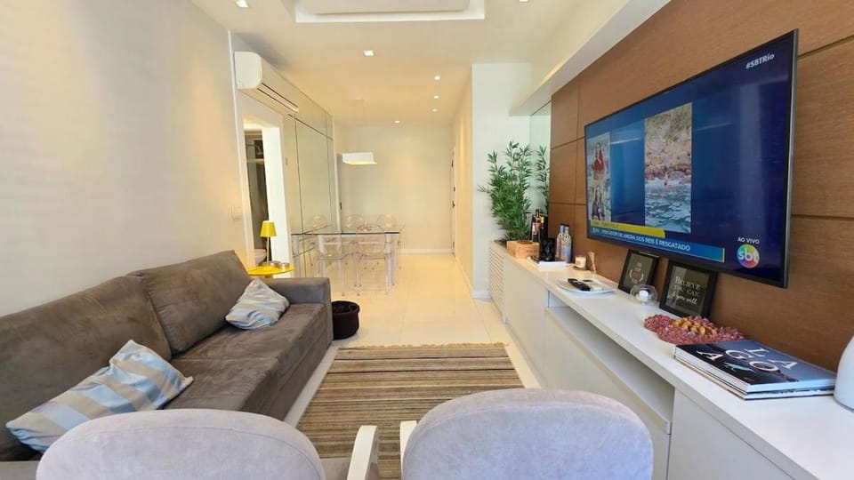 3 Bedrooms with En Suite Ipanema Close to the Beach Apartment in Rio de Janeiro