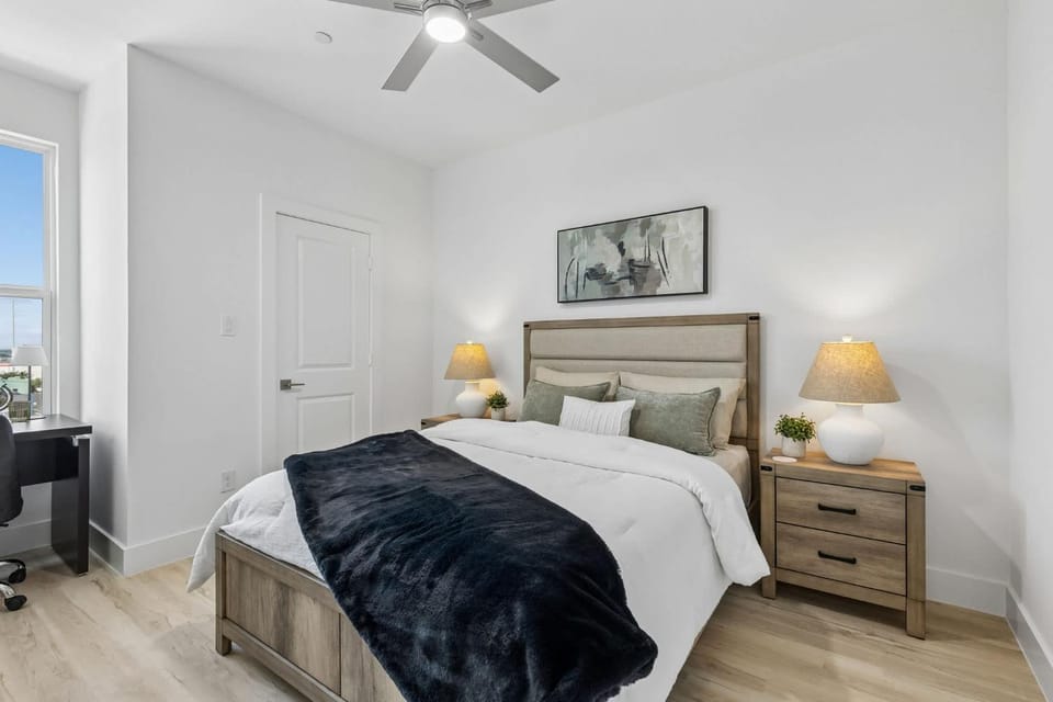 Bed, Bedroom
