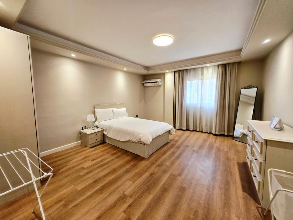 degla penthouse 3bdr with open view terrace Apartment in Cairo Governorate