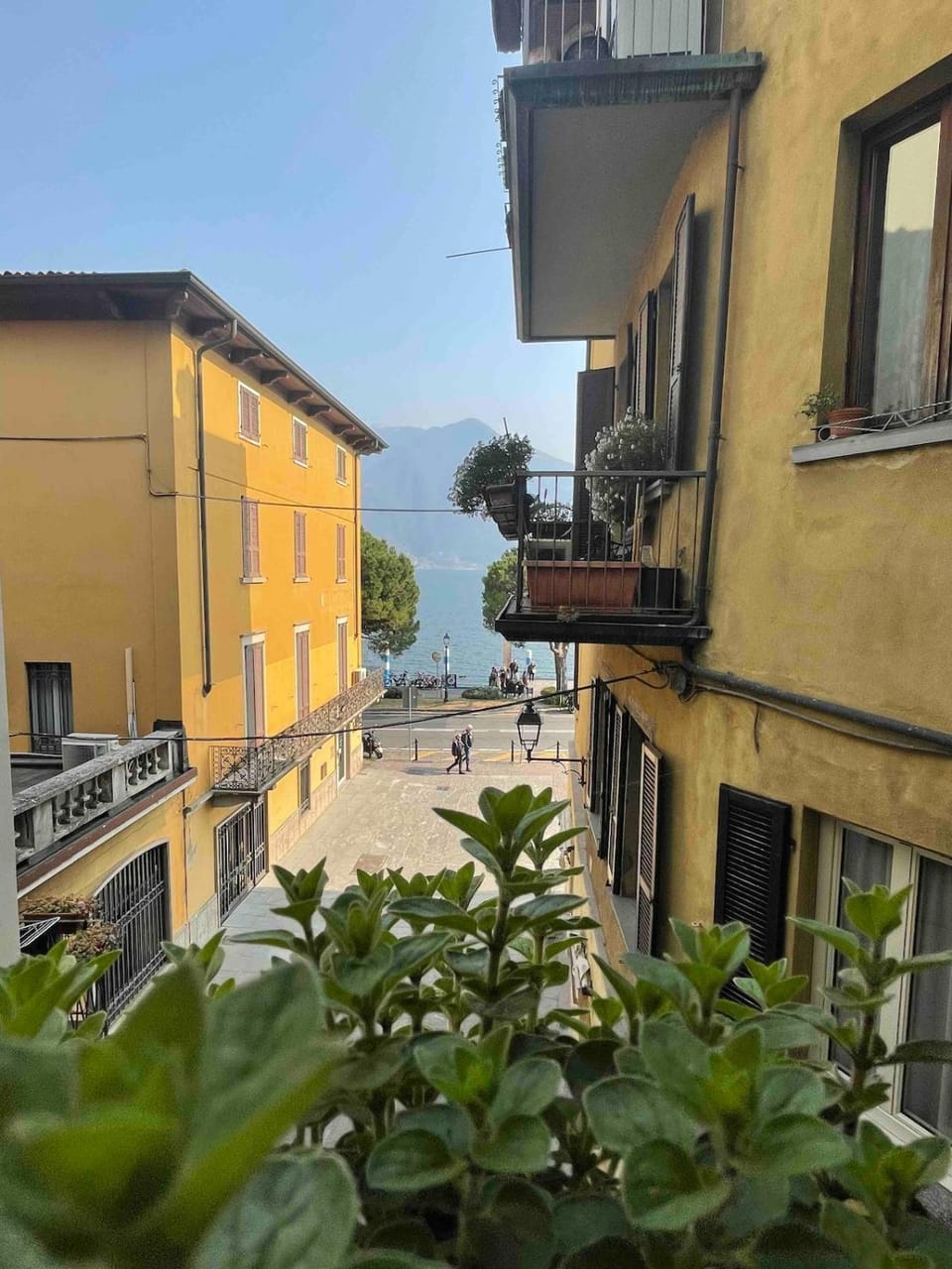 Studio apartment on the lake Apartment in Lovere