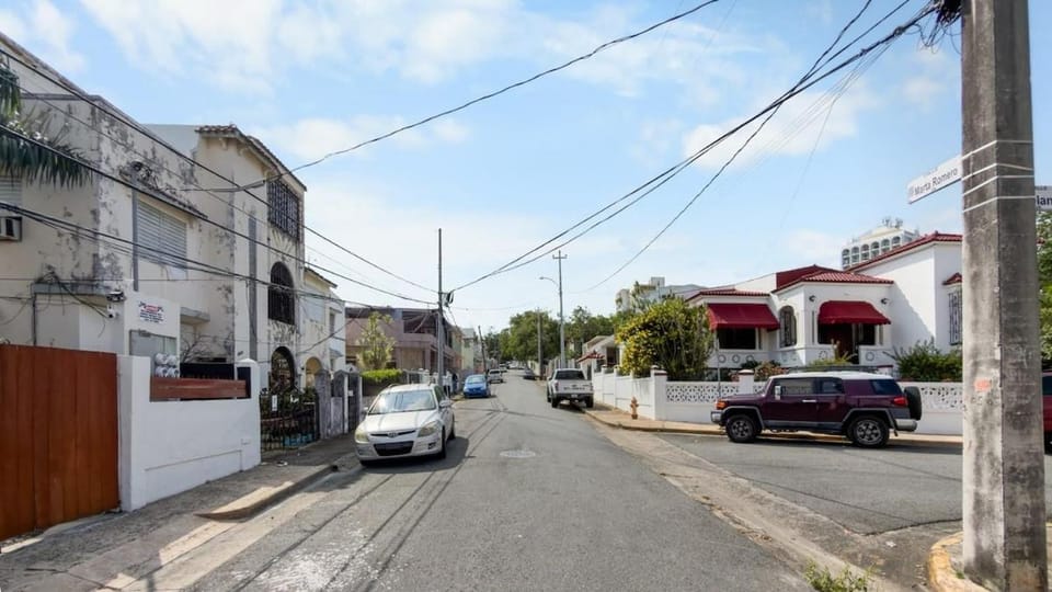 Casa Magnolia Apt 8 Santurce Multifamily House Apartment in San Juan