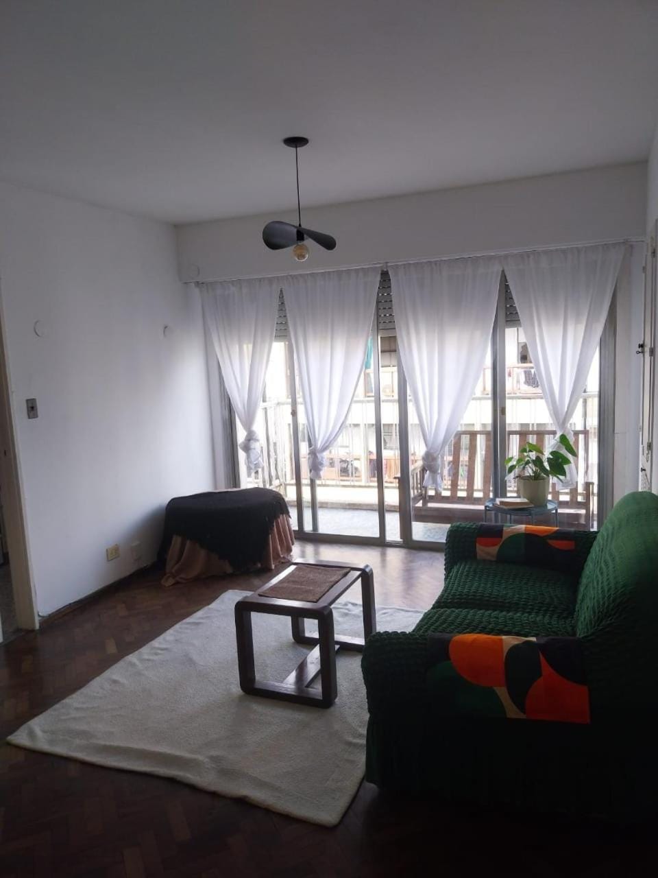 Corrientes 1388 Apartment in Rosario