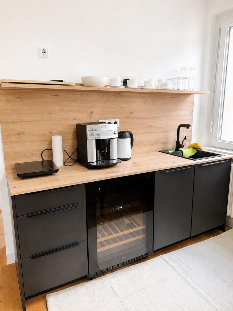 Coffee/tea facilities, Kitchen or kitchenette