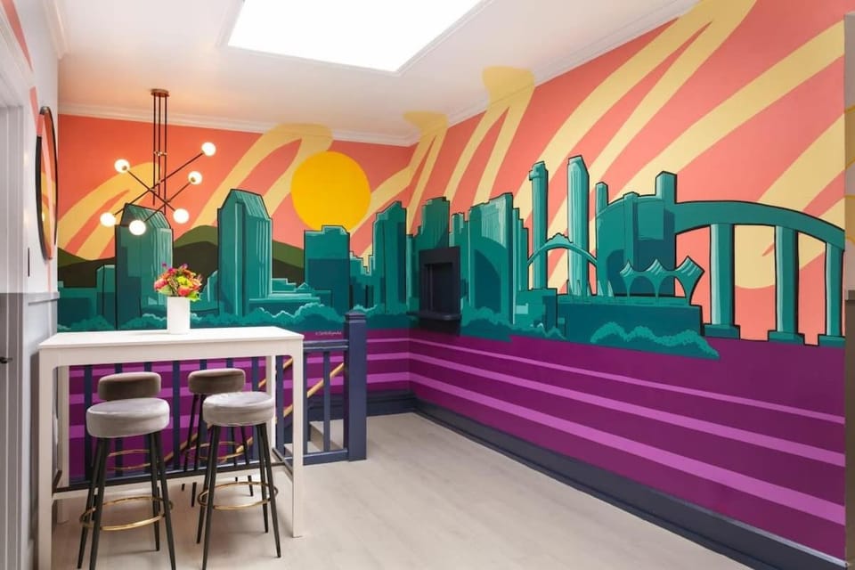 Gaslamp District Gem Private Room & Luxury Apartment in Gaslamp Quarter