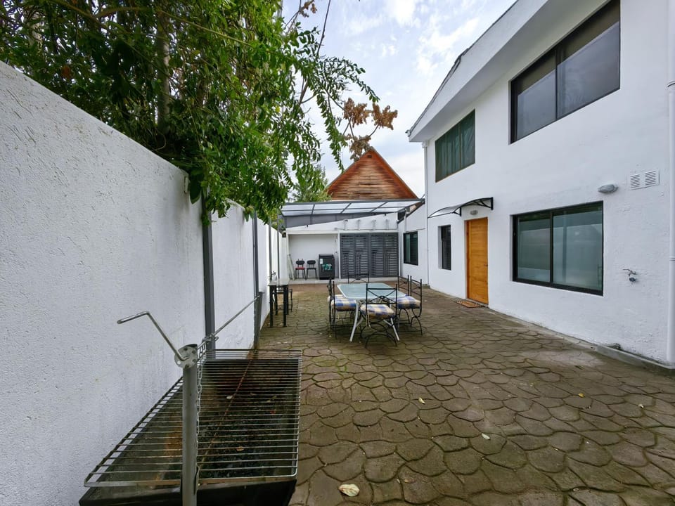 Patio, Balcony/Terrace