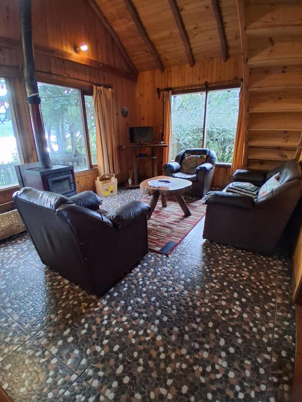 Cabañas Llifén Costanera House in Los Ríos, Chile
